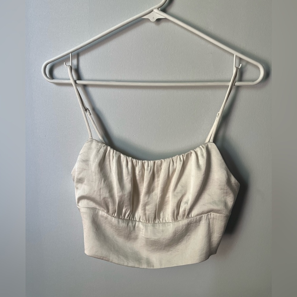 Aritzia Wilfred Sonnet top